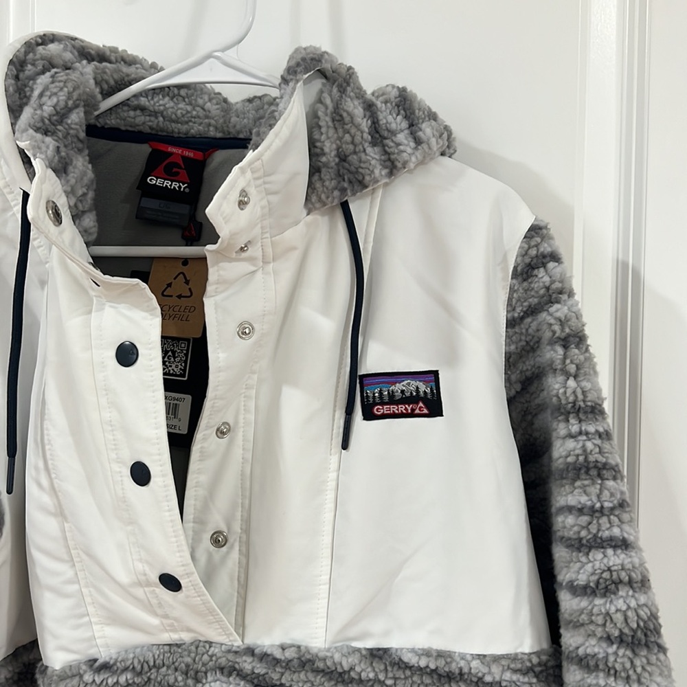 Sherpa mix jacked with quarter snaps - Picture 2 of 4